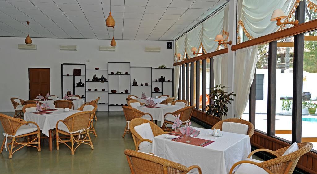 Thande Beach Hotel - Ngapali Exterior photo